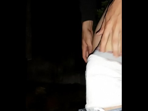 ❤️ Maƙwabcina ya yi tsalle ya hau bangon keɓe na Batsa kawai
